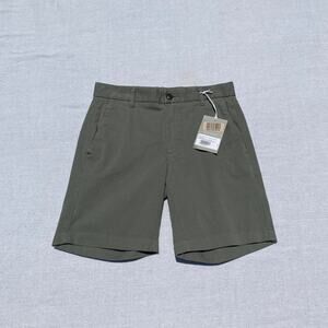 Everlane Chino Shorts Slim Fit Stretch Cotton Mid Rise Minimalist Academia